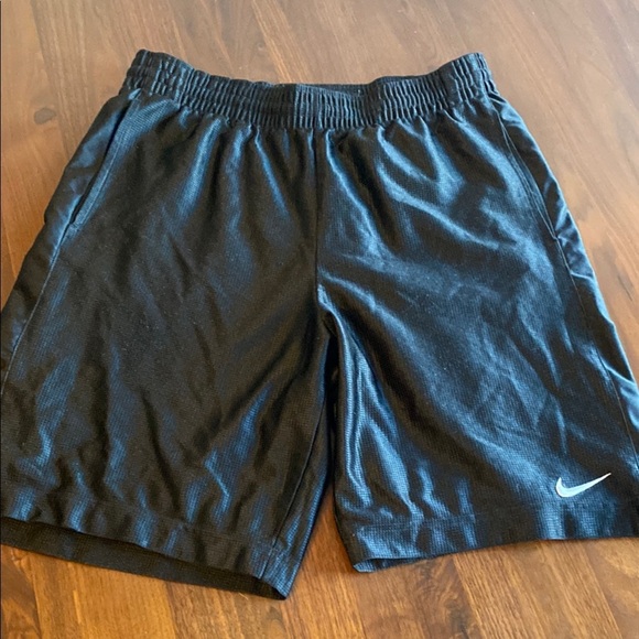 Nike Black -  Athletic Shorts Lightweight  basketball - medium - Picture 1 of 5
